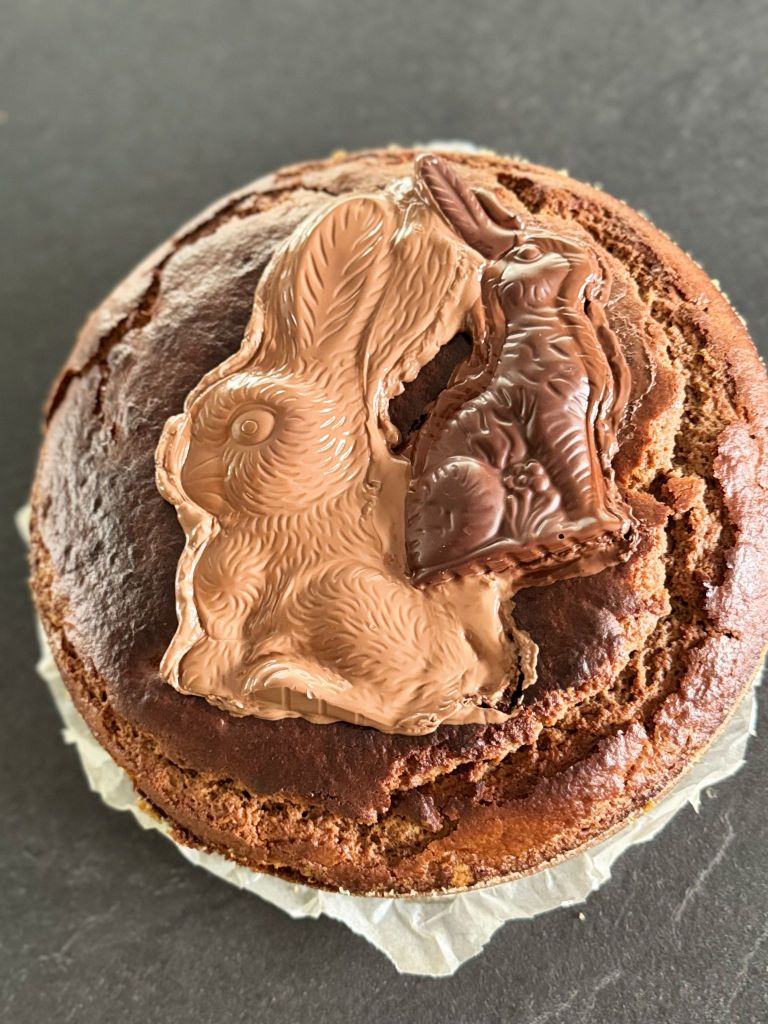 Gâteau au yaourt avec reste de chocolats de&nbsp;Pâques